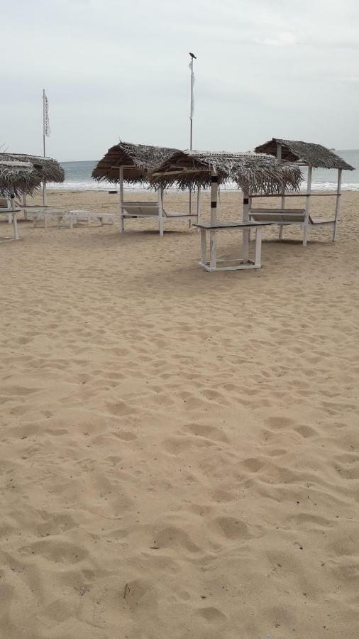 Surf Reef Beach Trincomalee Exteriér fotografie
